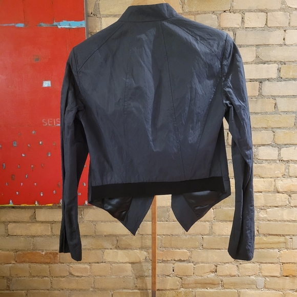 NWT T Tahari Orianna jacket, Size US 4,  Titanium Grey - Picture 4 of 8